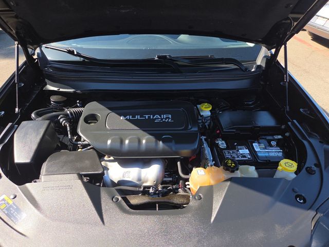 2019 Jeep Cherokee Latitude Plus 4x4 - 23019040 - 21