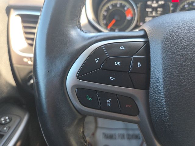 2019 Jeep Cherokee Latitude Plus 4x4 - 23019040 - 29