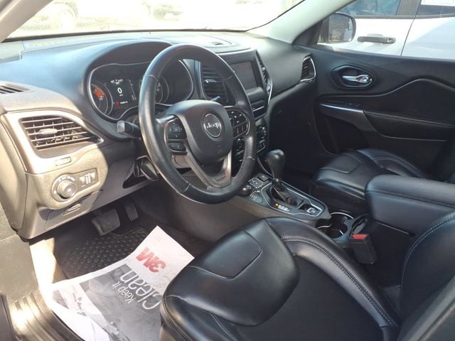 2019 Jeep Cherokee Latitude Plus 4x4 - 22989145 - 6