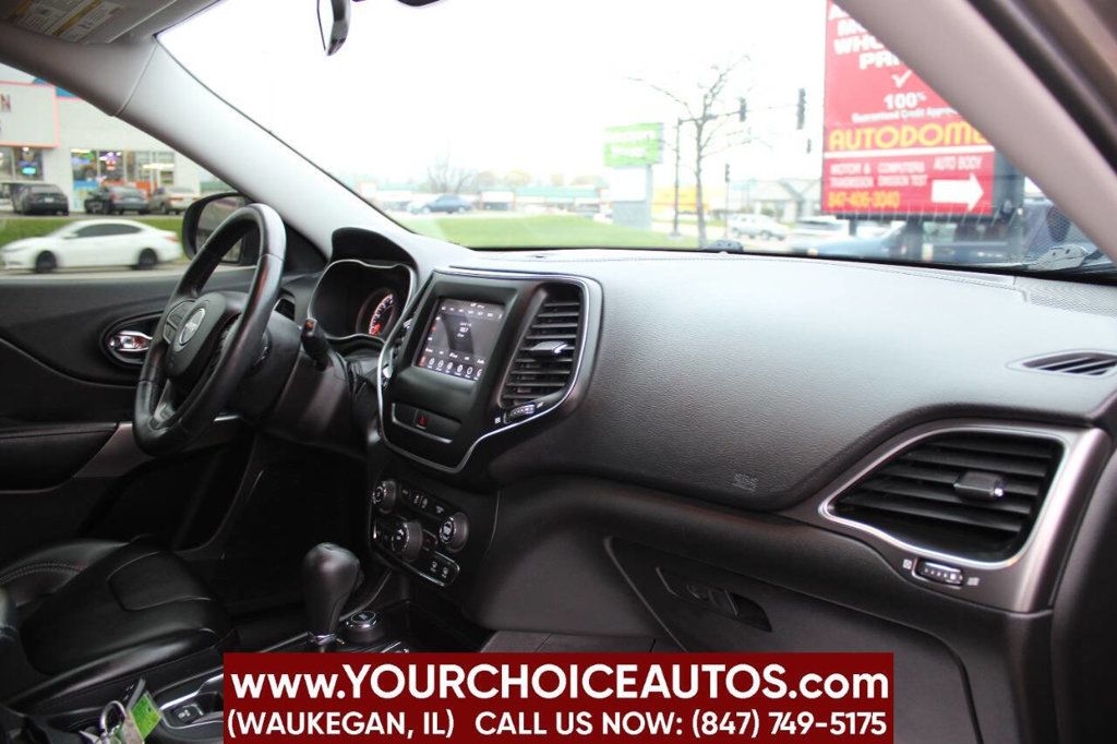 2019 Jeep Cherokee Latitude Plus 4x4 - 22833086 - 11