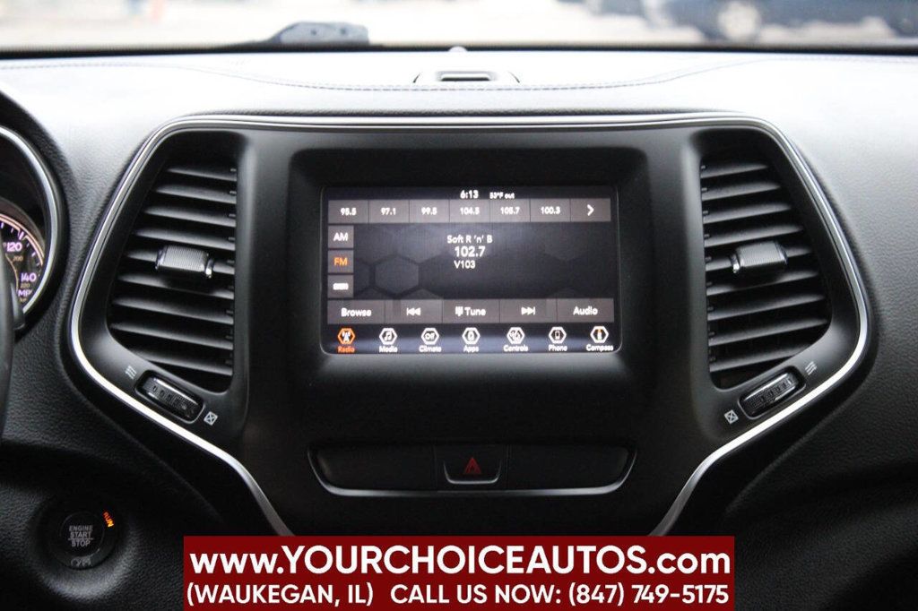 2019 Jeep Cherokee Latitude Plus 4x4 - 22833086 - 18