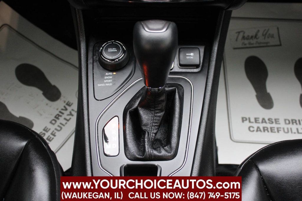 2019 Jeep Cherokee Latitude Plus 4x4 - 22833086 - 20