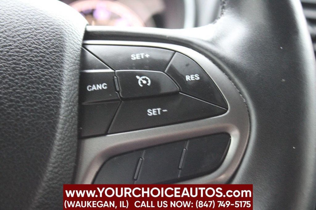 2019 Jeep Cherokee Latitude Plus 4x4 - 22833086 - 24