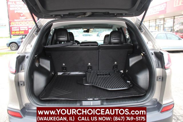 2019 Jeep Cherokee Latitude Plus 4x4 - 22833086 - 31