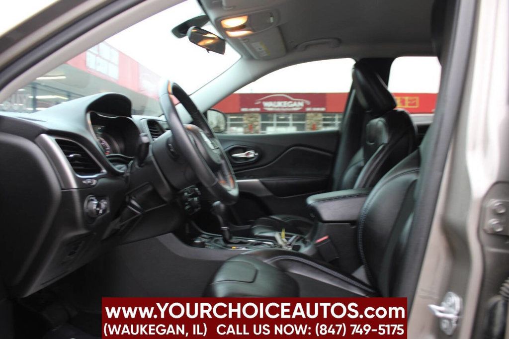 2019 Jeep Cherokee Latitude Plus 4x4 - 22833086 - 8