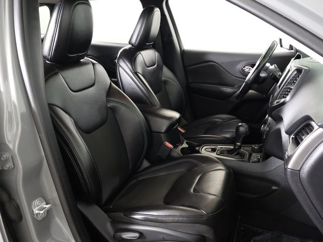 2019 Jeep Cherokee Latitude Plus 4x4 - 22941056 - 24