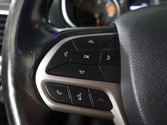 2019 Jeep Cherokee Latitude Plus 4x4 - 22941056 - 37