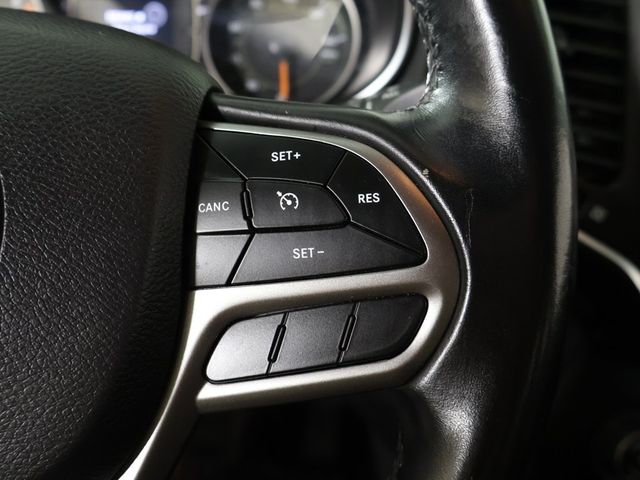 2019 Jeep Cherokee Latitude Plus 4x4 - 22941056 - 38