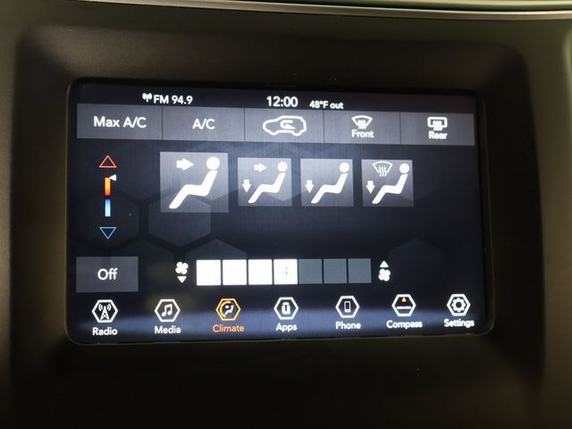 2019 Jeep Cherokee Latitude Plus 4x4 - 22941056 - 40