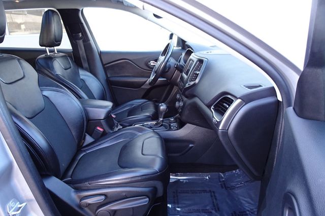 2019 Jeep Cherokee Latitude Plus 4x4 - 22955780 - 10