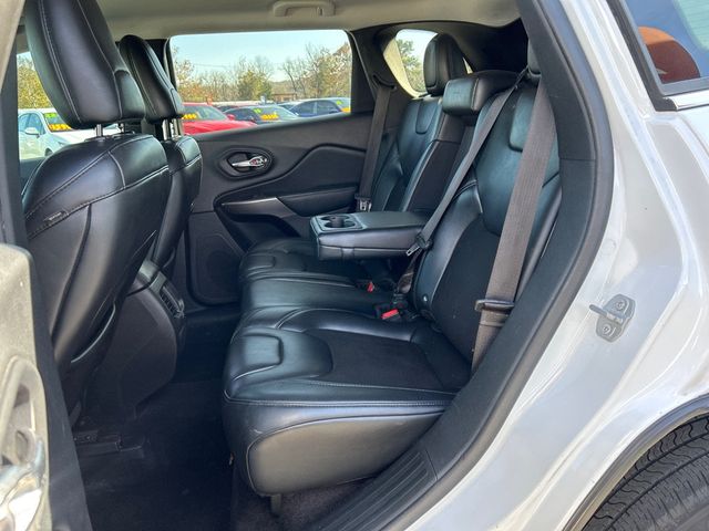 2019 Jeep Cherokee Latitude Plus FWD - 22951052 - 6