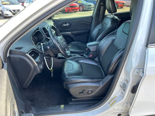 2019 Jeep Cherokee Latitude Plus FWD - 22951052 - 7