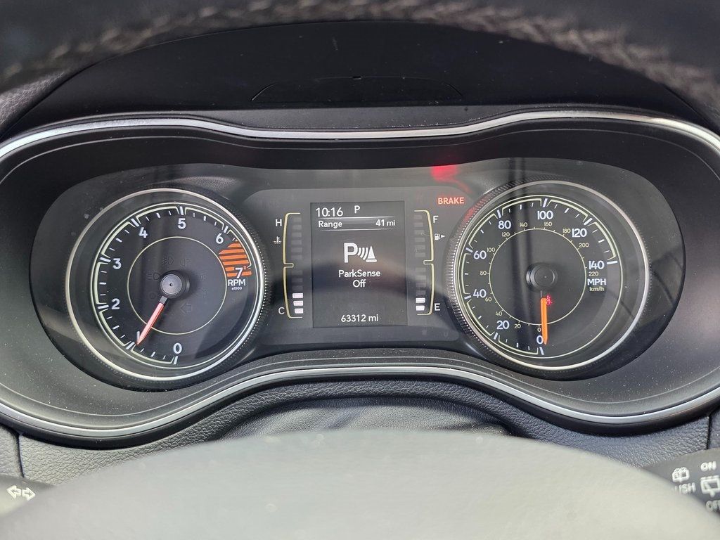 2019 Jeep Cherokee Latitude Plus FWD - 22929686 - 18