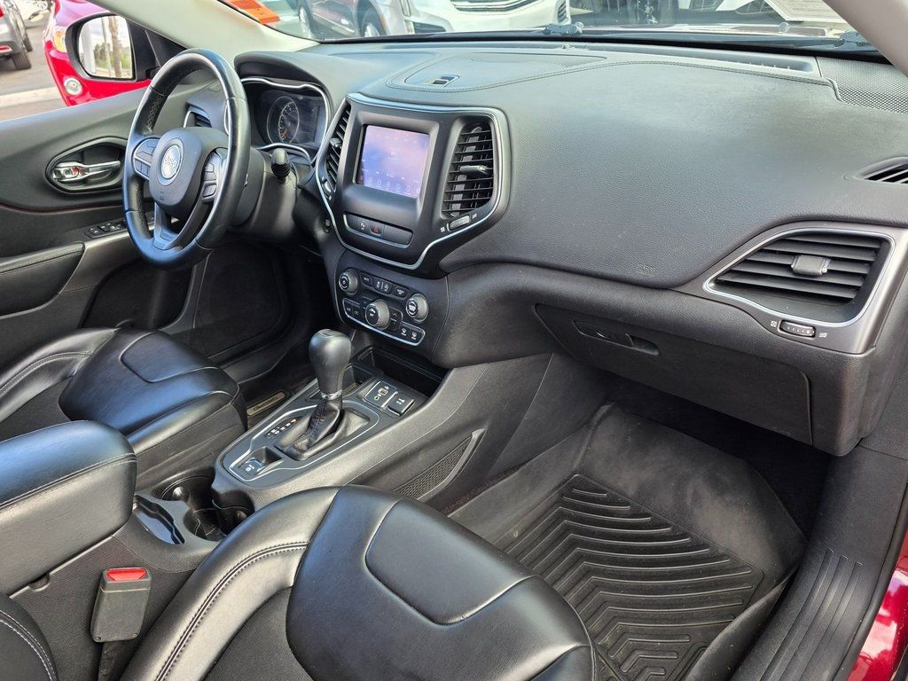 2019 Jeep Cherokee Latitude Plus FWD - 22929686 - 7