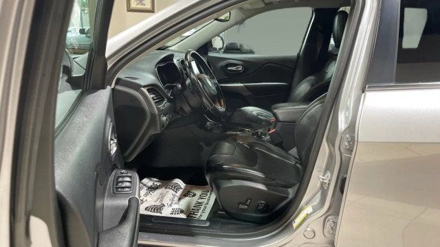 2019 Jeep Cherokee Limited 4x4 - 23003214 - 9