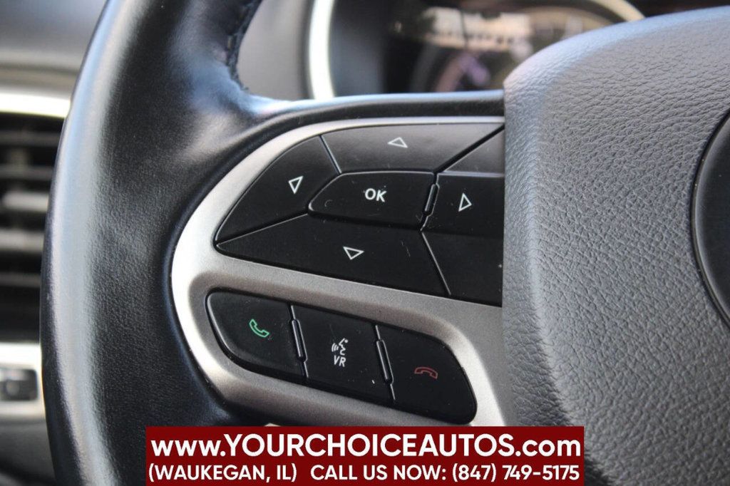 2019 Jeep Cherokee Limited 4x4 - 22875697 - 25