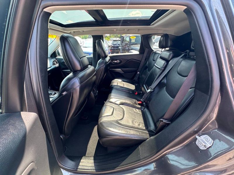 2019 Jeep Cherokee Limited 4x4 - 22901082 - 17