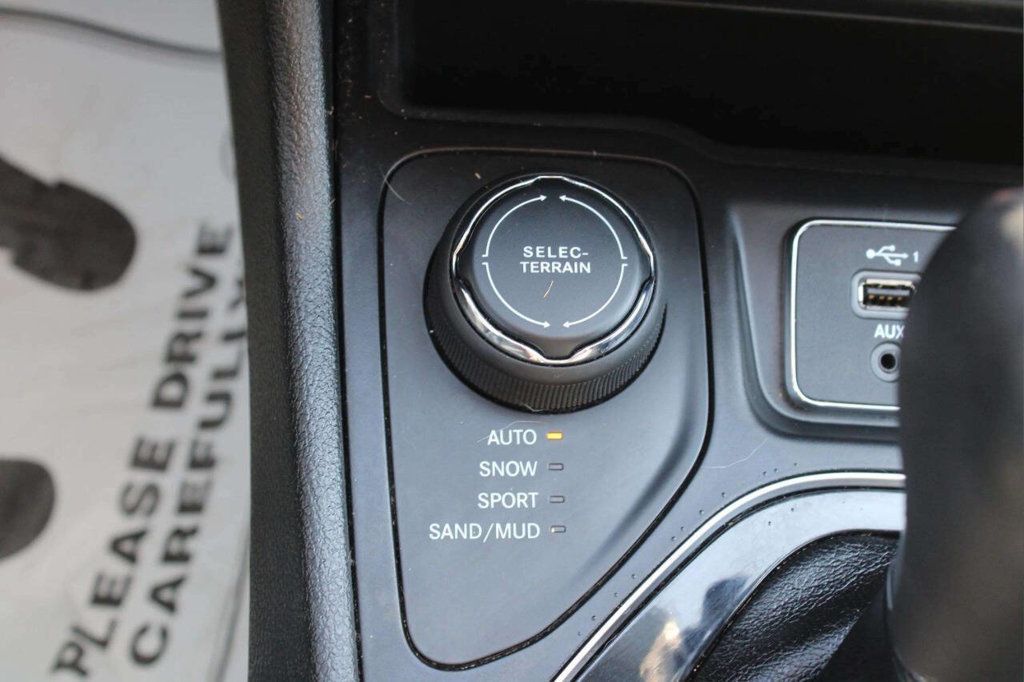 2019 Jeep Cherokee Limited 4x4 - 22927037 - 18