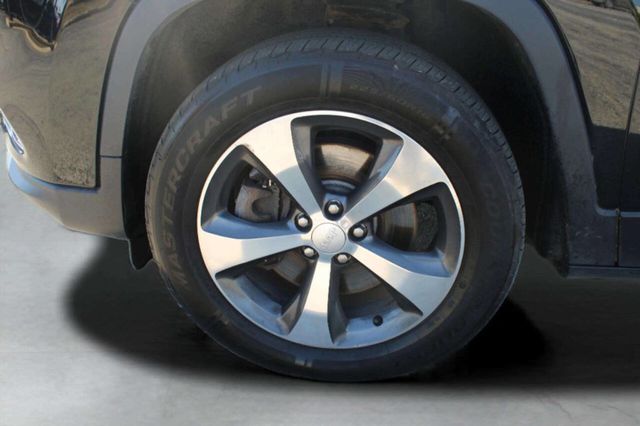 2019 Jeep Cherokee Limited 4x4 - 22927037 - 32