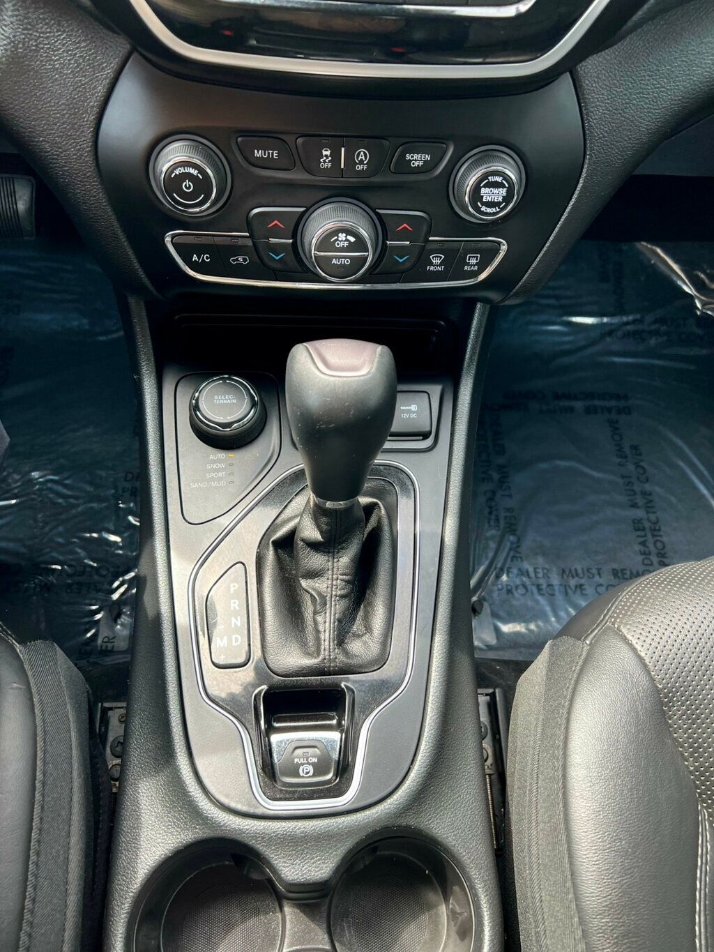 2019 Jeep Cherokee Limited 4x4 - 23005125 - 27