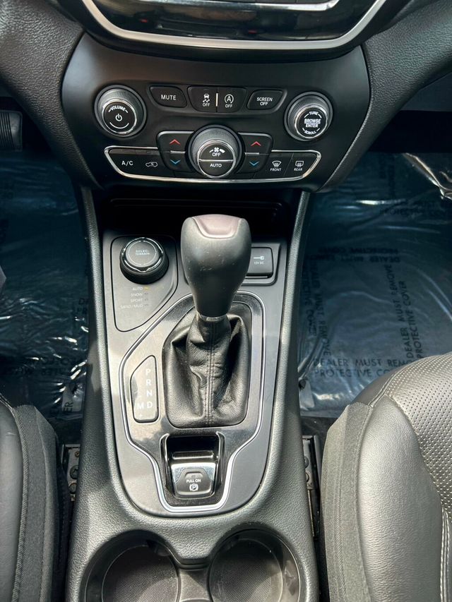 2019 Jeep Cherokee Limited 4x4 - 23005125 - 27