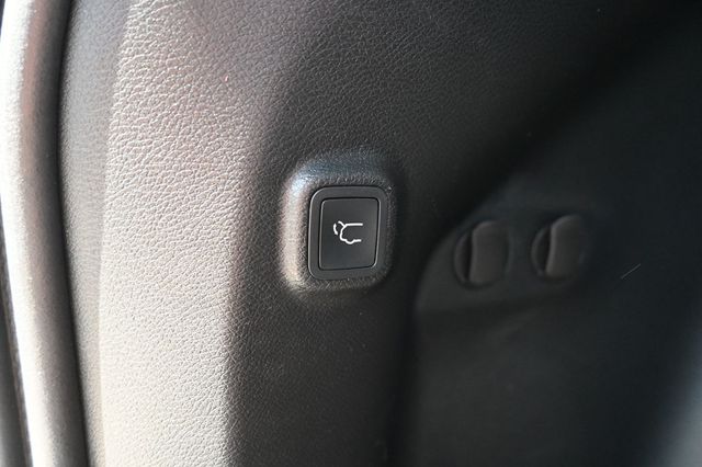 2019 Jeep Cherokee Limited FWD - 23035368 - 17