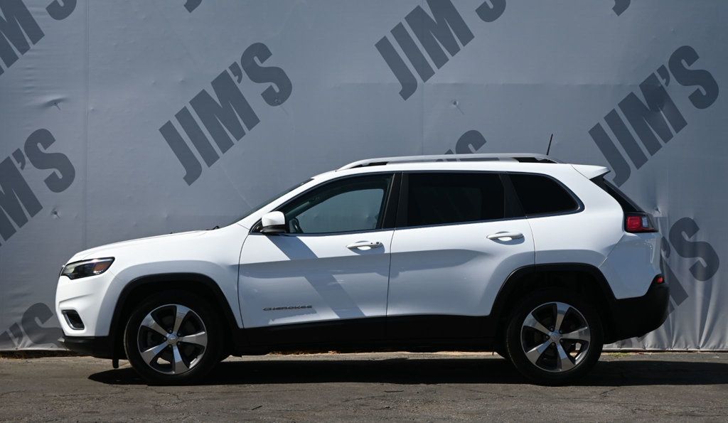 Jeep Cherokee photo 6
