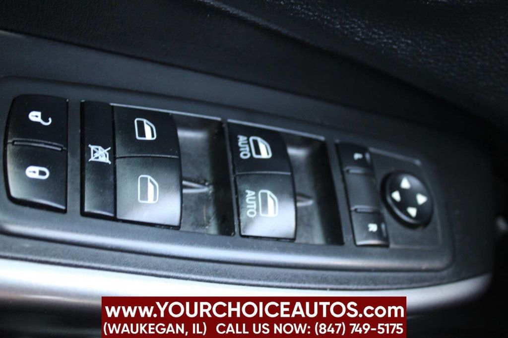 2019 Jeep Cherokee Limited FWD - 22846647 - 34