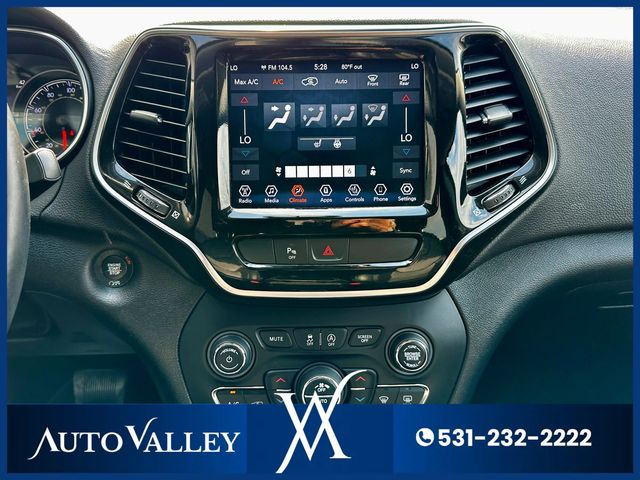 2019 Jeep Cherokee Limited Sport Utility 4D - 22938985 - 30