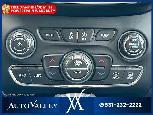 2019 Jeep Cherokee Limited Sport Utility 4D - 22956871 - 33