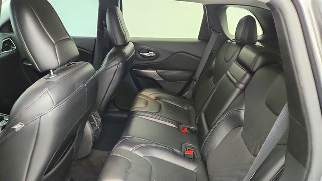 2019 Jeep Cherokee Limited with Power Sunroof and Technology Package - 22974032 - 21