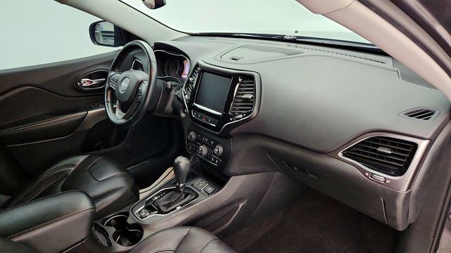 2019 Jeep Cherokee Limited with Power Sunroof and Technology Package - 22974032 - 25