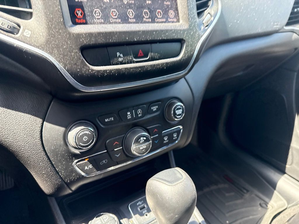 2019 Jeep Cherokee Trailhawk - 23041063 - 13