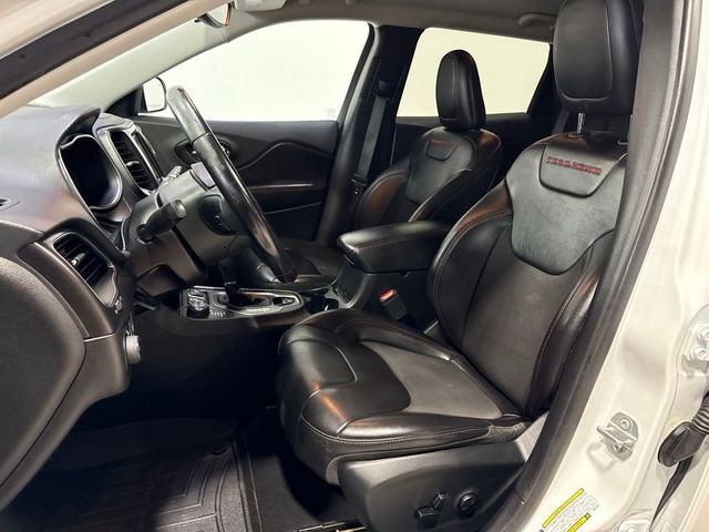 2019 Jeep Cherokee Trailhawk - 23041063 - 21