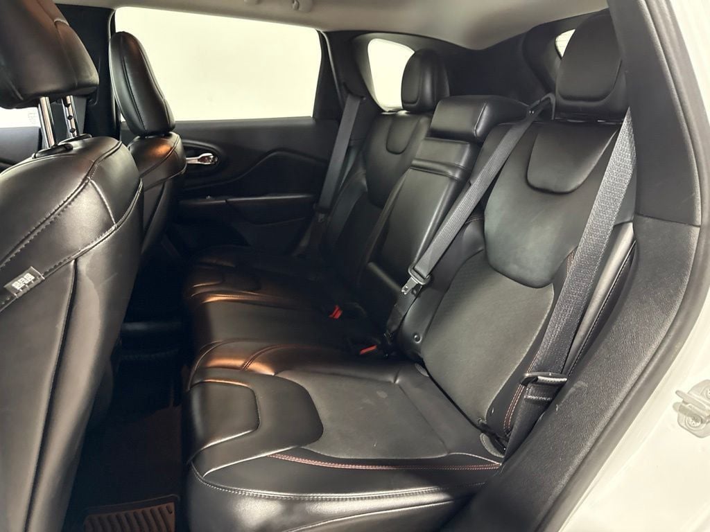 2019 Jeep Cherokee Trailhawk - 23041063 - 28