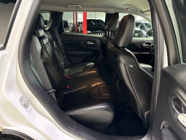 2019 Jeep Cherokee Trailhawk - 23041063 - 32