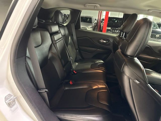 2019 Jeep Cherokee Trailhawk - 23041063 - 34