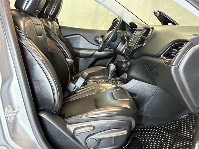 2019 Jeep Cherokee Trailhawk 4x4 - 23060427 - 17