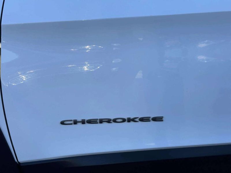 2019 Jeep Cherokee Trailhawk 4x4 4dr SUV - 23054070 - 39
