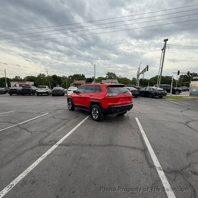 2019 Jeep Cherokee TRAILHAWK 4X4 W/COLD WEATHER GROUP, COMFORT & CONVENIENCE PKG - 22980093 - 9