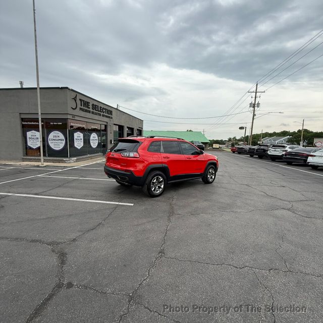 2019 Jeep Cherokee TRAILHAWK 4X4 W/COLD WEATHER GROUP, COMFORT & CONVENIENCE PKG - 22980093 - 16