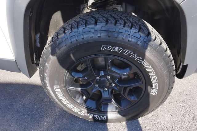 2019 Jeep Cherokee TRAILHAWK ELITE, 4X4, LIFTED, NEW ALL TERRAIN TIRES, LADDER RACK - 23081554 - 15