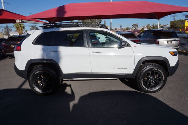 2019 Jeep Cherokee TRAILHAWK ELITE, 4X4, LIFTED, NEW ALL TERRAIN TIRES, LADDER RACK - 23081554 - 4
