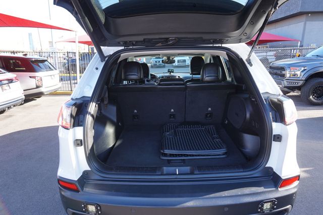 2019 Jeep Cherokee TRAILHAWK ELITE, 4X4, LIFTED, NEW ALL TERRAIN TIRES, LADDER RACK - 23081554 - 7
