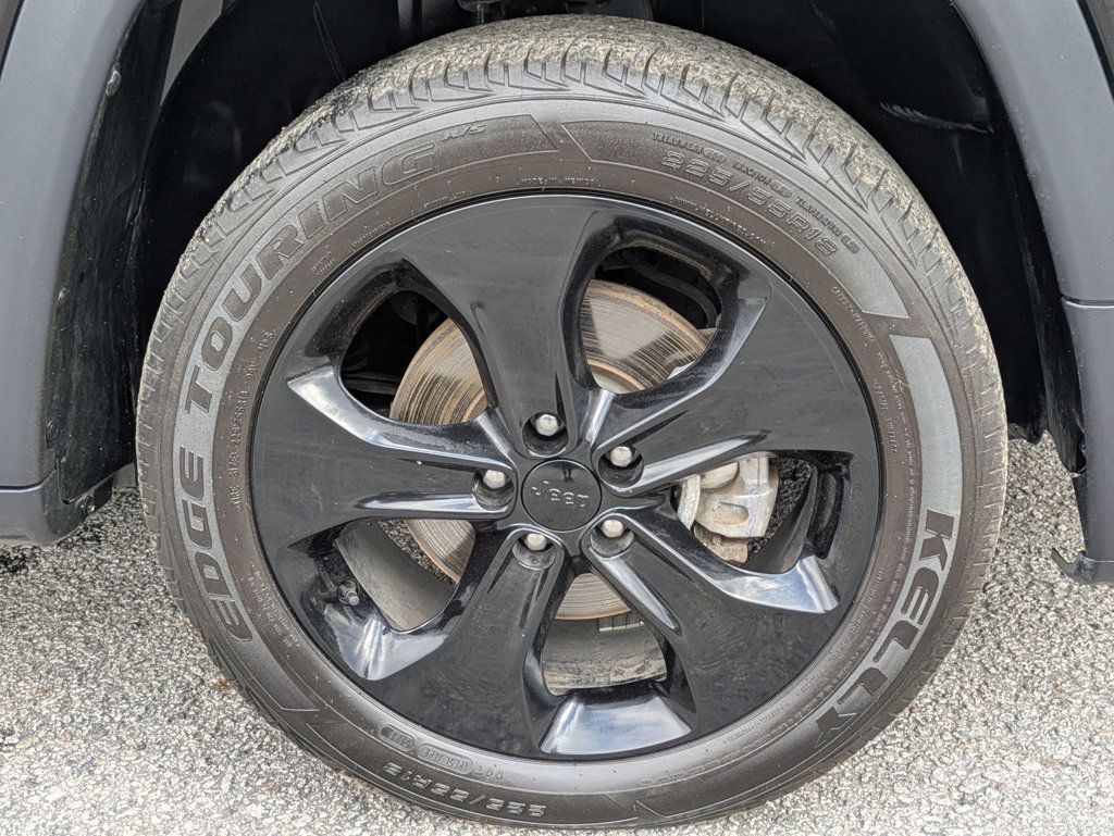 2019 Jeep Compass North Edition Latitude photo 3