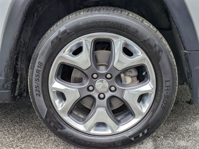 2019 Jeep Compass  - 22996244 - 10