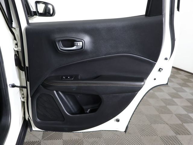 2019 Jeep Compass Latitude - 23073787 - 21