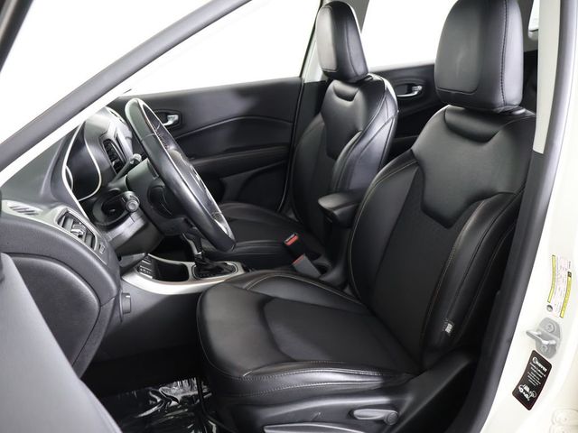 2019 Jeep Compass Latitude - 23073787 - 24