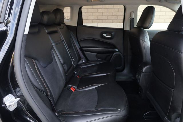 2019 Jeep Compass Latitude - 23069412 - 22