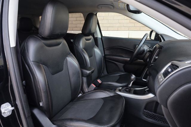 2019 Jeep Compass Latitude - 23069412 - 26